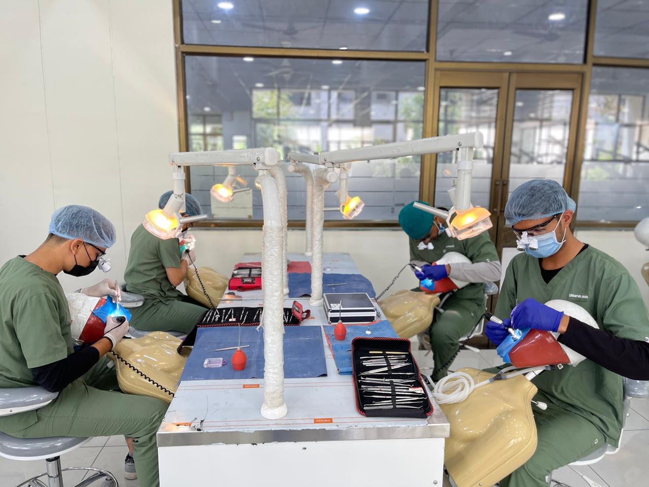 Best Dental Colleges in India Offering Research and Clinical Training